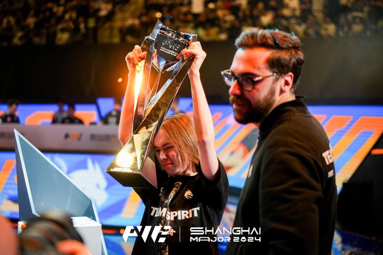 教练跳刀采访：CN DOTA仍有希望！这座冠军恢复了所有人的信心